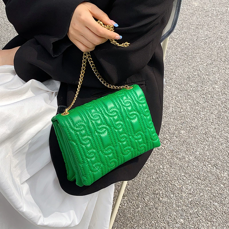 Luxury Brand Design Thread Chain Clutch Purse Shoulder Crossbody Bags for Women 2022 New Trendy Messenger Tote Bag High Quality
Luxury Brand Design Thread Chain Clutch Purse Shoulder Crossbody Bags for Women 2022 New Trendy Messenger Tote Bag High Quality