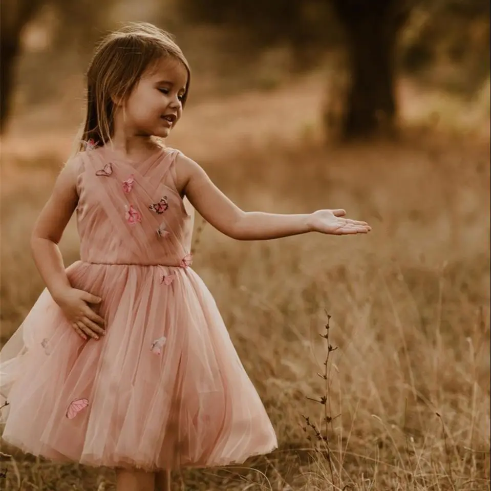 Graceful Flower Girl Dresses Tulle Knee Length Sleeveless Appliques Custom Made First Communication Dress
Graceful Flower Girl Dresses Tulle Knee Length Sleeveless Appliques Custom Made First Communication Dress