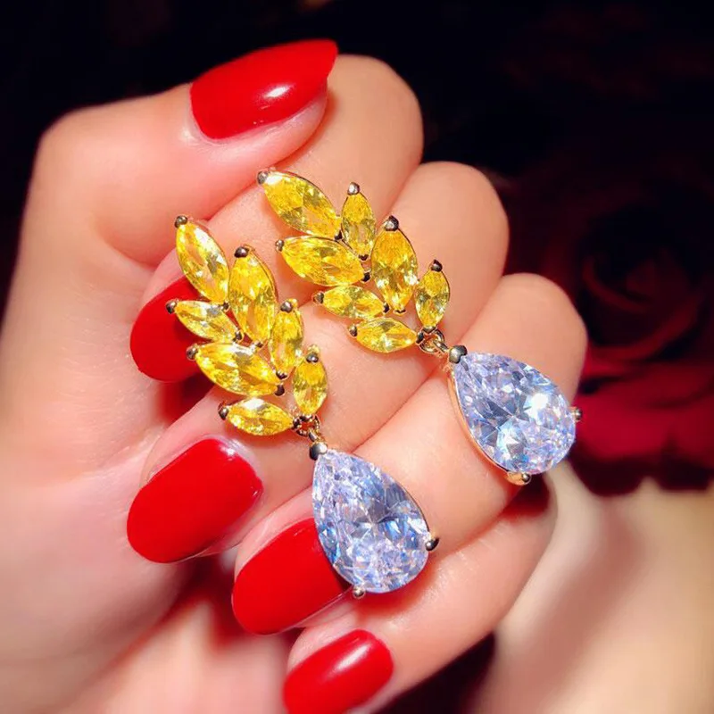 New Luxury Trendy Gold Wheat Ears Earrings For Women White Yellow CZ Stone Inlay Fashion Jewelry Wedding Party Gift Earring
New Luxury Trendy Gold Wheat Ears Earrings For Women White Yellow CZ Stone Inlay Fashion Jewelry Wedding Party Gift Earring