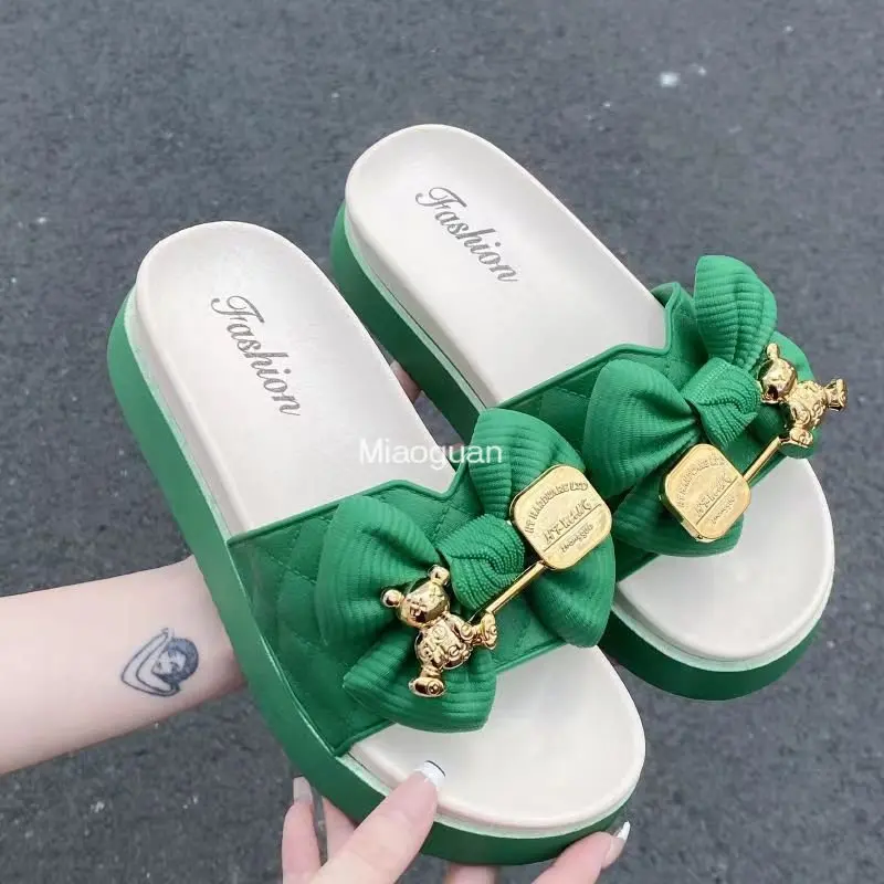 New Fashion Bowknot Women's Slippers Summer Women Slippers Indoor Outdoor Green Flip Flops Beach Shoe Home Non-slip EVA Slippers
New Fashion Bowknot Women's Slippers Summer Women Slippers Indoor Outdoor Green Flip Flops Beach Shoe Home Non-slip EVA Slippers