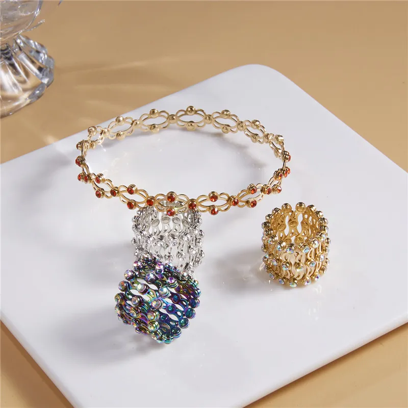 Fashion Magic 2-in-1 Folding Retractable Bracelet Ring for Women Creative Stretchable Rhinestone Inlaid Ring Bangle Jewelry New
Fashion Magic 2-in-1 Folding Retractable Bracelet Ring for Women Creative Stretchable Rhinestone Inlaid Ring Bangle Jewelry New