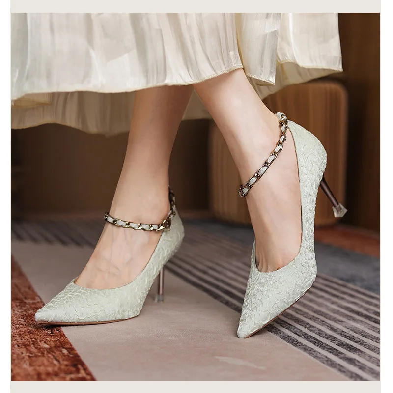 Satin Solid Color High Heels Women's Pointed Toe Stiletto Buckle Sheepskin Shoes Fashion Black Professional Work Shoes Women
Satin Solid Color High Heels Women's Pointed Toe Stiletto Buckle Sheepskin Shoes Fashion Black Professional Work Shoes Women