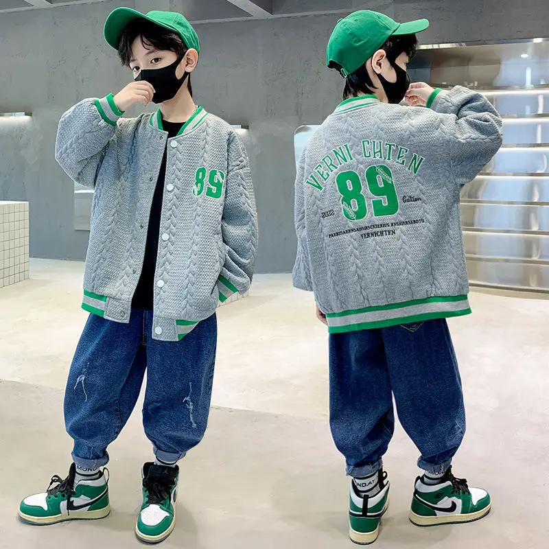 Детский спортивный костюм для мальчиков, на возраст 5-14 лет 
Детский спортивный костюм для мальчиков, на возраст 5-14 лет