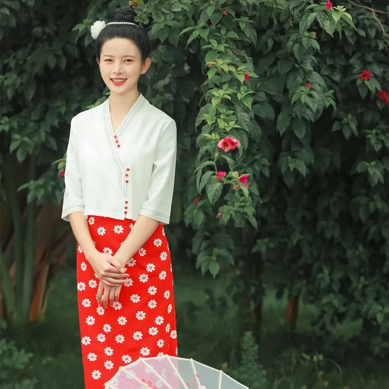 2023 Thailand traditional women festival costume Thai dress set vintage clothing vacation photography dress work uniform a325
2023 Thailand traditional women festival costume Thai dress set vintage clothing vacation photography dress work uniform a325