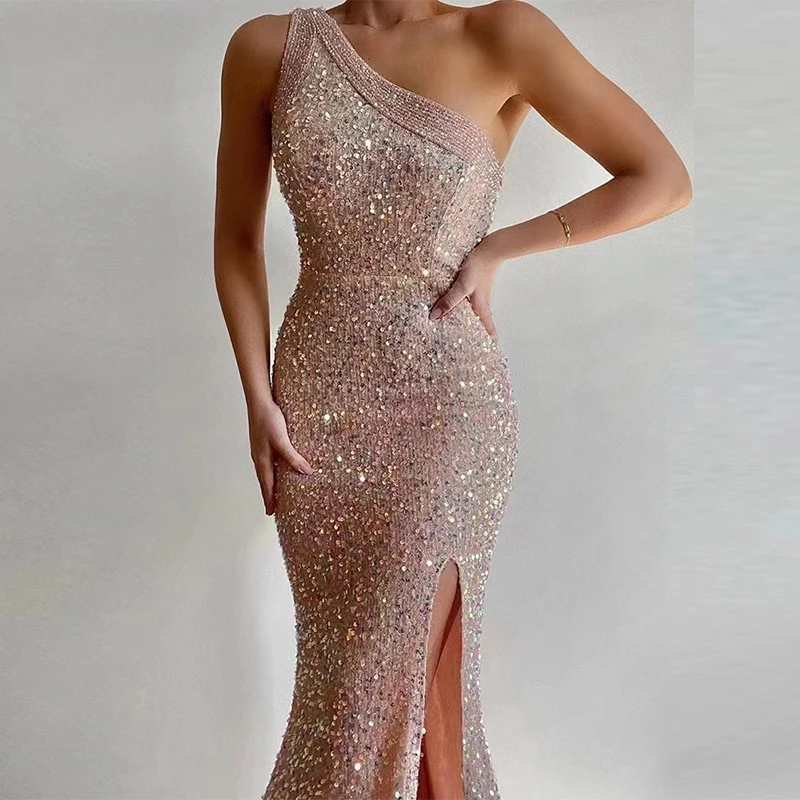 Spring Sexy Diagonal Collar Glitter Sequin Dress Women One-shoulder Sleeveless Party Dress New Summer Backless Hollow Slit Dress
Spring Sexy Diagonal Collar Glitter Sequin Dress Women One-shoulder Sleeveless Party Dress New Summer Backless Hollow Slit Dress