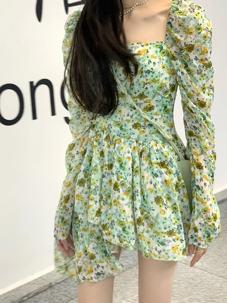Spring Summer Floral Print Dress For Women Square Collar Irregular Mini Dresses French Style Vintage Puff Sleeve Frock
Spring Summer Floral Print Dress For Women Square Collar Irregular Mini Dresses French Style Vintage Puff Sleeve Frock
