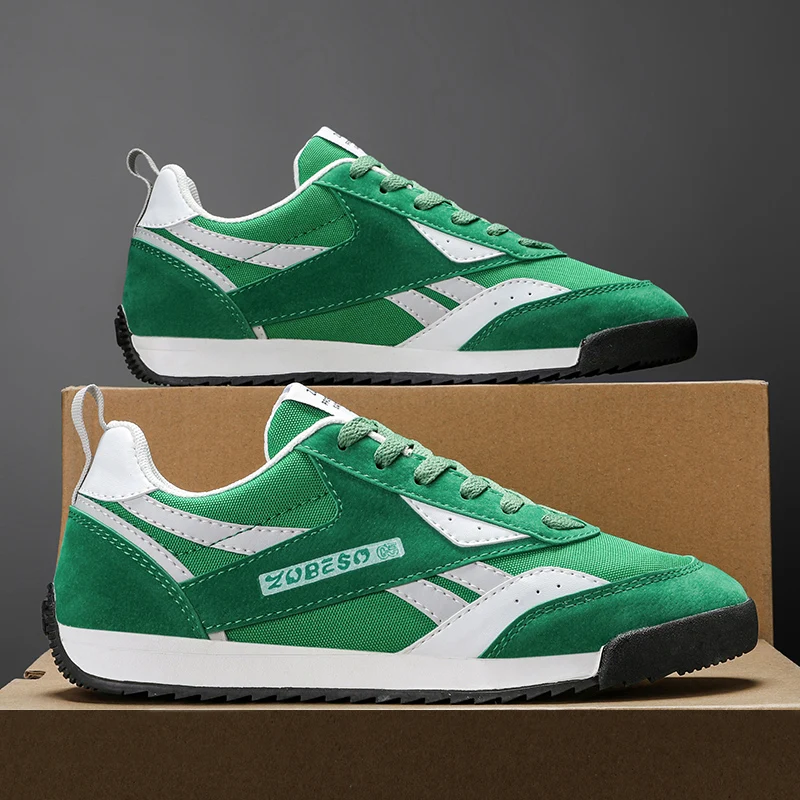 Hot Sale Classic Suede Sneakers Men Running Shoes Fashion Designer Flat Trainers Shoes Comfortable Breathable Men Sport Sneaker 
Hot Sale Classic Suede Sneakers Men Running Shoes Fashion Designer Flat Trainers Shoes Comfortable Breathable Men Sport Sneaker