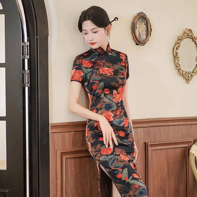 Summer 2023 Long Cheongsam Retro Slim Fashion Performance Banquet Party Qipao Chinese Style Traditional Evening Dress for Women
Summer 2023 Long Cheongsam Retro Slim Fashion Performance Banquet Party Qipao Chinese Style Traditional Evening Dress for Women