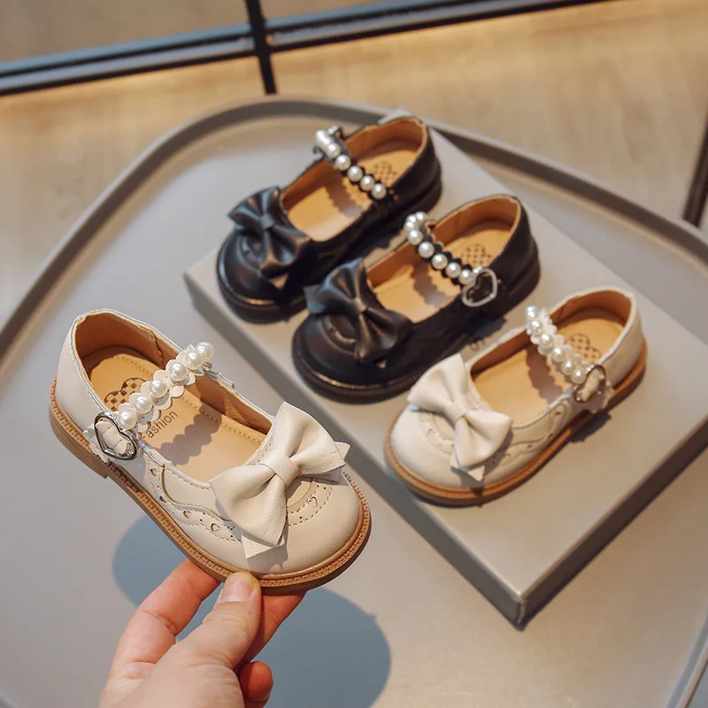 Girls Fashion Mary Jane Little Leather Shoes Spring Autumn New Soft Sole Sweet Bowknot Princess Shoes Stage Performance Shoes 
Girls Fashion Mary Jane Little Leather Shoes Spring Autumn New Soft Sole Sweet Bowknot Princess Shoes Stage Performance Shoes