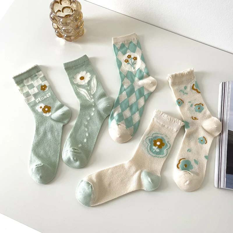 Sexy Lace Mesh Women Socks Summer Thin Breathable Floral Kawaii Crew Socks Vintage Harajuku Retro Streetwear Green Long Socks
Sexy Lace Mesh Women Socks Summer Thin Breathable Floral Kawaii Crew Socks Vintage Harajuku Retro Streetwear Green Long Socks