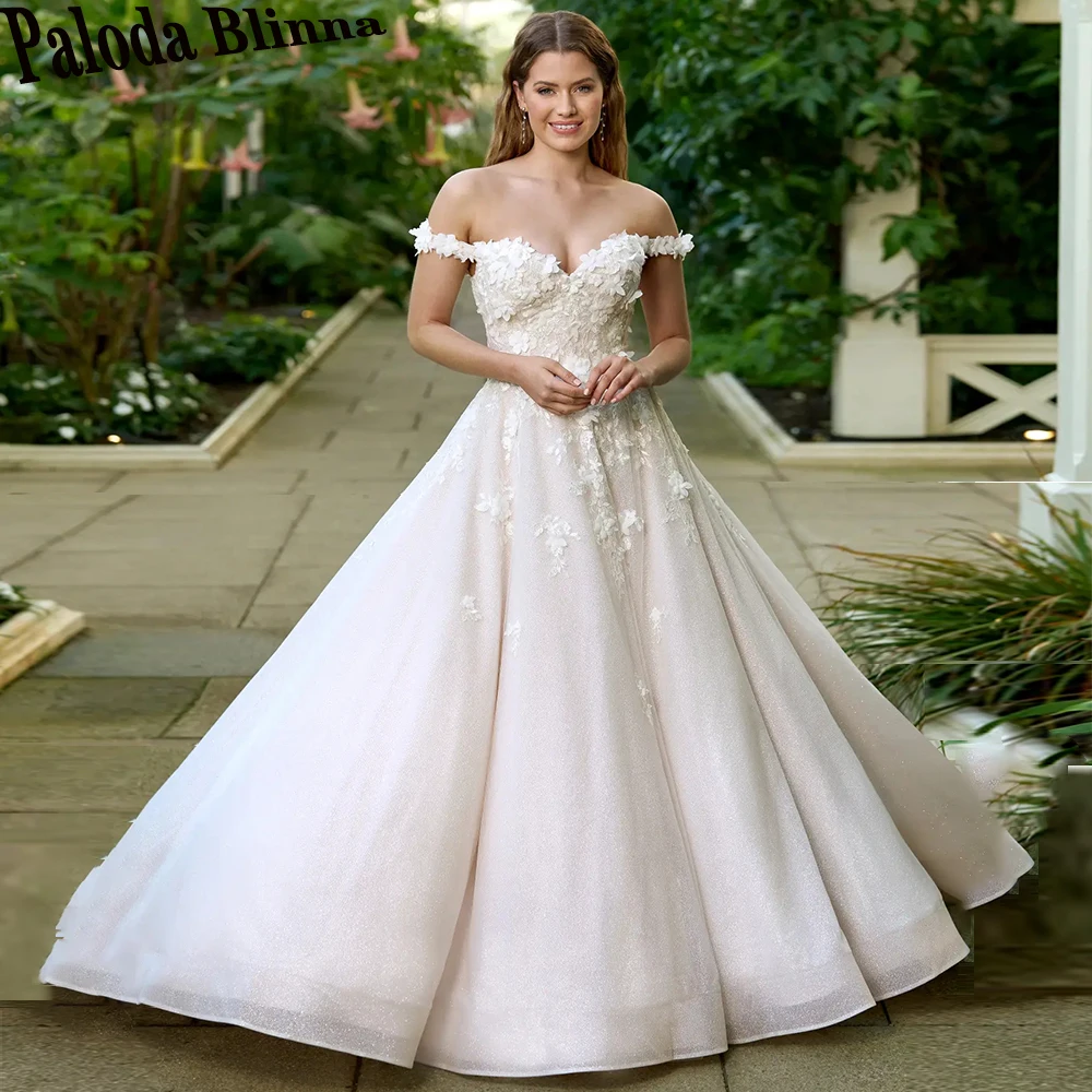 Paloda Princess Off The Shoulder Wedding Dresses For Bride Ball Gown V-Neck Bling Tulle Button Sweep Train Appliques Pleat
Paloda Princess Off The Shoulder Wedding Dresses For Bride Ball Gown V-Neck Bling Tulle Button Sweep Train Appliques Pleat