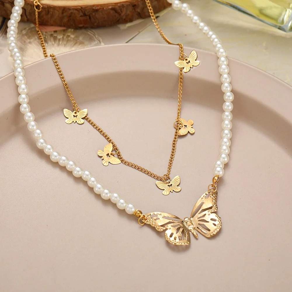 Korean Fashion Double Layer Butterfly Pendant Necklace for Women Vintage Clavicle Chain Temperament Pearl Neck Chain Necklace 
Korean Fashion Double Layer Butterfly Pendant Necklace for Women Vintage Clavicle Chain Temperament Pearl Neck Chain Necklace