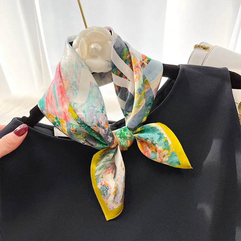 Hangzhou Silk Oil Painting Mulberry Silk Scarf Women's Spring and Autumn 100% Silk Scarf 53 Square Scarf Collar with Suit Coat
Hangzhou Silk Oil Painting Mulberry Silk Scarf Women's Spring and Autumn 100% Silk Scarf 53 Square Scarf Collar with Suit Coat