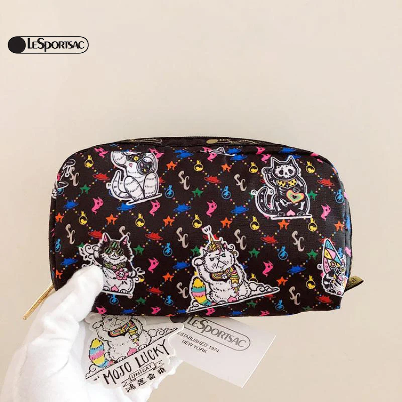 Kawaii Sanrio Kitty Snoopy Lesportsac Women's Bag Nylon Waterproof Practical Coin Purse Cartoon Cute Cosmetic Bag Monthly Bag
Kawaii Sanrio Kitty Snoopy Lesportsac Women's Bag Nylon Waterproof Practical Coin Purse Cartoon Cute Cosmetic Bag Monthly Bag