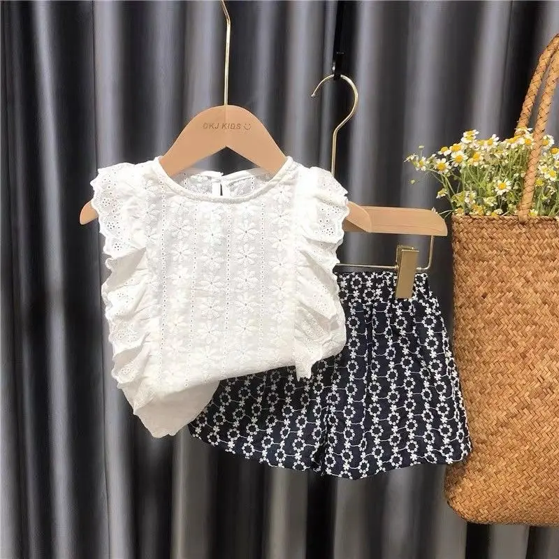Summer Cotton Kids Girls Clothes Sets Fashion Lace Flower Tops + Floral Shorts Girls Clothing Casual Baby Girl Outfits Clothes
Summer Cotton Kids Girls Clothes Sets Fashion Lace Flower Tops + Floral Shorts Girls Clothing Casual Baby Girl Outfits Clothes