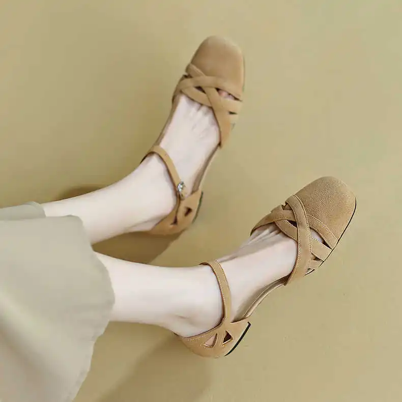 Low Sandals Woman Leather 2022 Summer Nubuck Shoes Suit Female Beige Low-heeled Retro Comfort Black Flat Closed New Girls Scanda
Low Sandals Woman Leather 2022 Summer Nubuck Shoes Suit Female Beige Low-heeled Retro Comfort Black Flat Closed New Girls Scanda