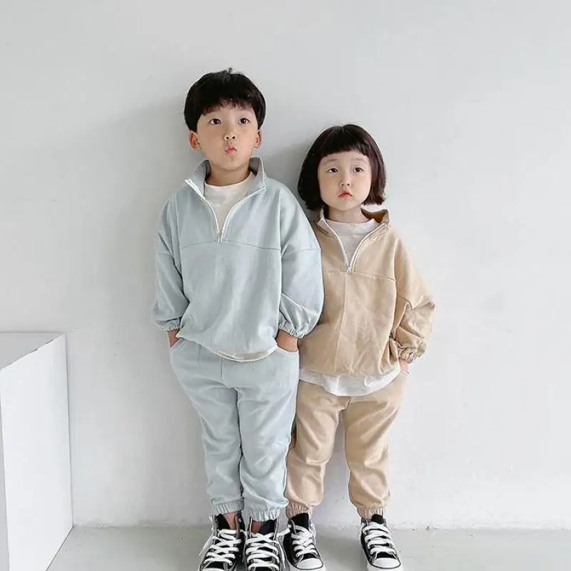2023 New Autumn Casual Sweatshirt Set Boy Girl Baby Loose Solid Long Sleeve Tops + Pants 2pcs Children Cotton Fashion Tees Suit
2023 New Autumn Casual Sweatshirt Set Boy Girl Baby Loose Solid Long Sleeve Tops + Pants 2pcs Children Cotton Fashion Tees Suit