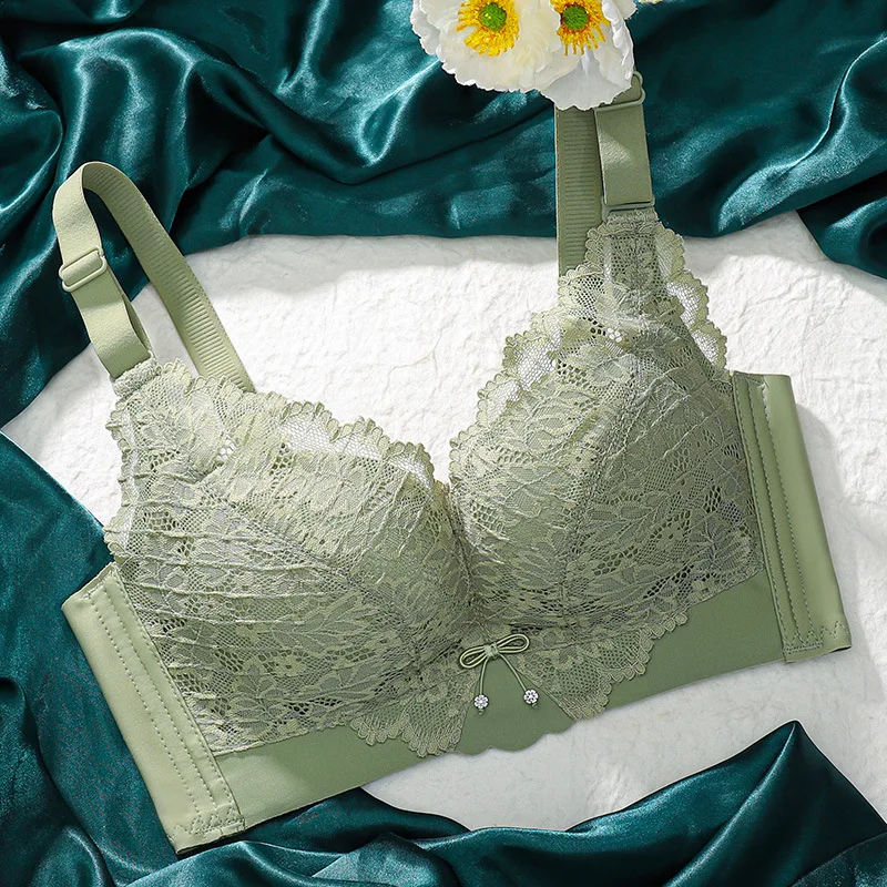 Ladies No Steel Ring Bra 2022 Autumn And Winter New Small Chest Sexy Lace Underwear Soft And Comfortable Tube Top Gather Corset
Ladies No Steel Ring Bra 2022 Autumn And Winter New Small Chest Sexy Lace Underwear Soft And Comfortable Tube Top Gather Corset