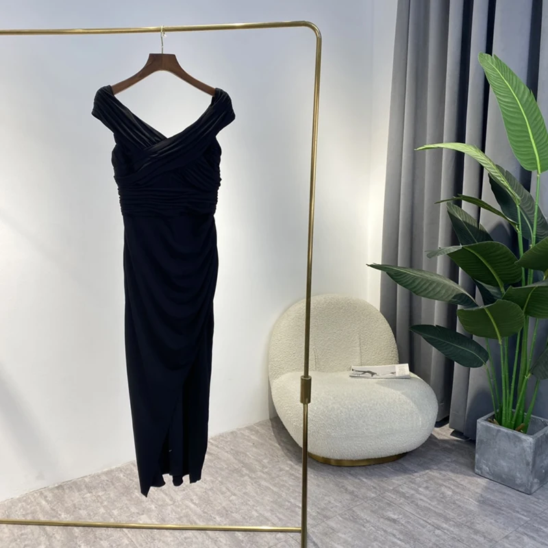 2022 New Spring Women Fashion Elegant High Quality Black Pleated Side Split Sleeveless Mid Sheath Dresses
2022 New Spring Women Fashion Elegant High Quality Black Pleated Side Split Sleeveless Mid Sheath Dresses
