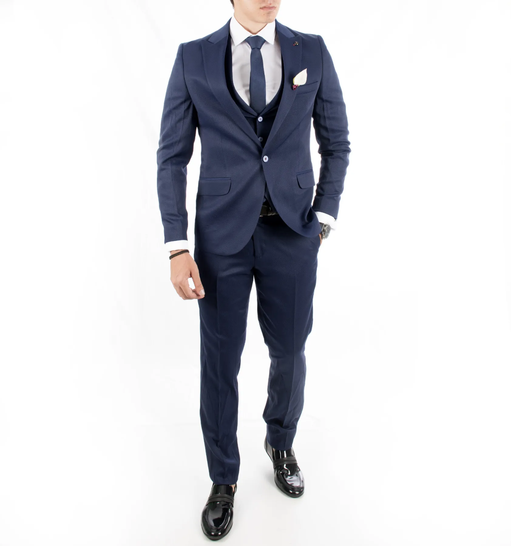 DeepSEA fabric self-patterned single buttoned italian cut men suit 1810708
DeepSEA fabric self-patterned single buttoned italian cut men suit 1810708