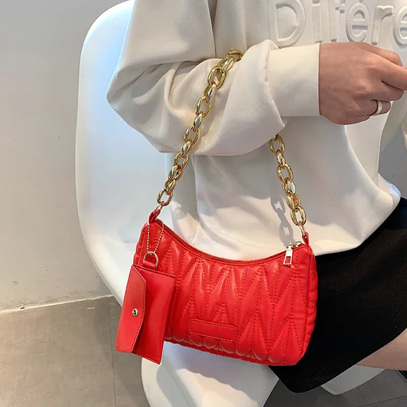 Argyle Quilted Ruched Crescent Bag, Fashion Chain Shoulder Bag, Women's Handbag With Coin Purse For Summer Every Day
Argyle Quilted Ruched Crescent Bag, Fashion Chain Shoulder Bag, Women's Handbag With Coin Purse For Summer Every Day