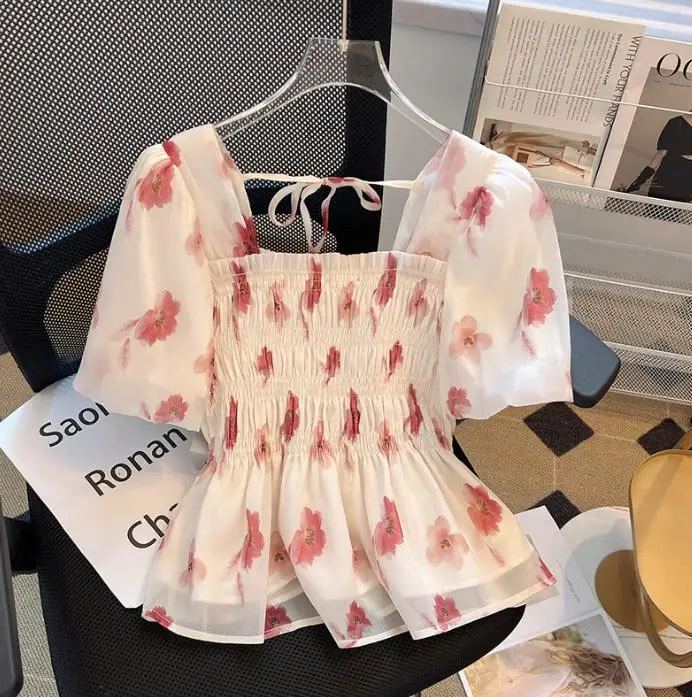 Женская летняя шифоновая рубашка 
Женская летняя шифоновая рубашка