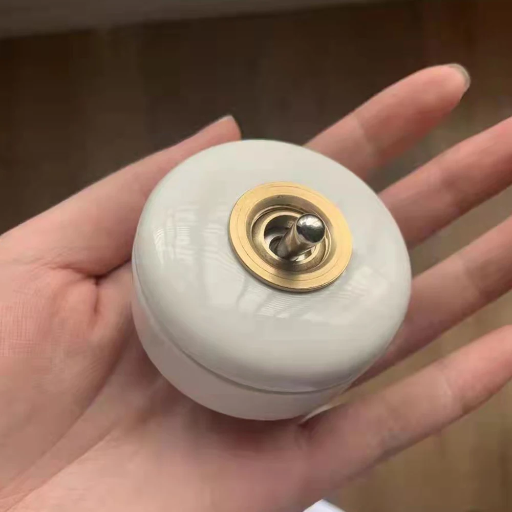 Retro Vintage Nordic Style White Simple Hotel Round Porcelain Ceramic Light Rocker Toggle Wall Switch
Retro Vintage Nordic Style White Simple Hotel Round Porcelain Ceramic Light Rocker Toggle Wall Switch