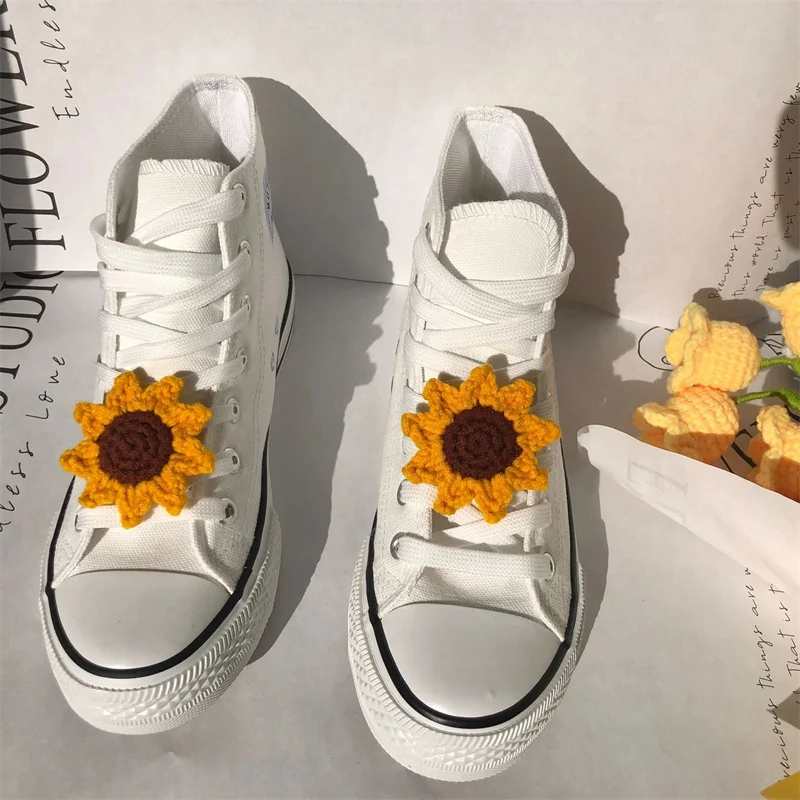 Flowers handmade custom canvas shoes thick soles waterproof platform lace-up high top casual shoes men and women plus size 35-46
Flowers handmade custom canvas shoes thick soles waterproof platform lace-up high top casual shoes men and women plus size 35-46