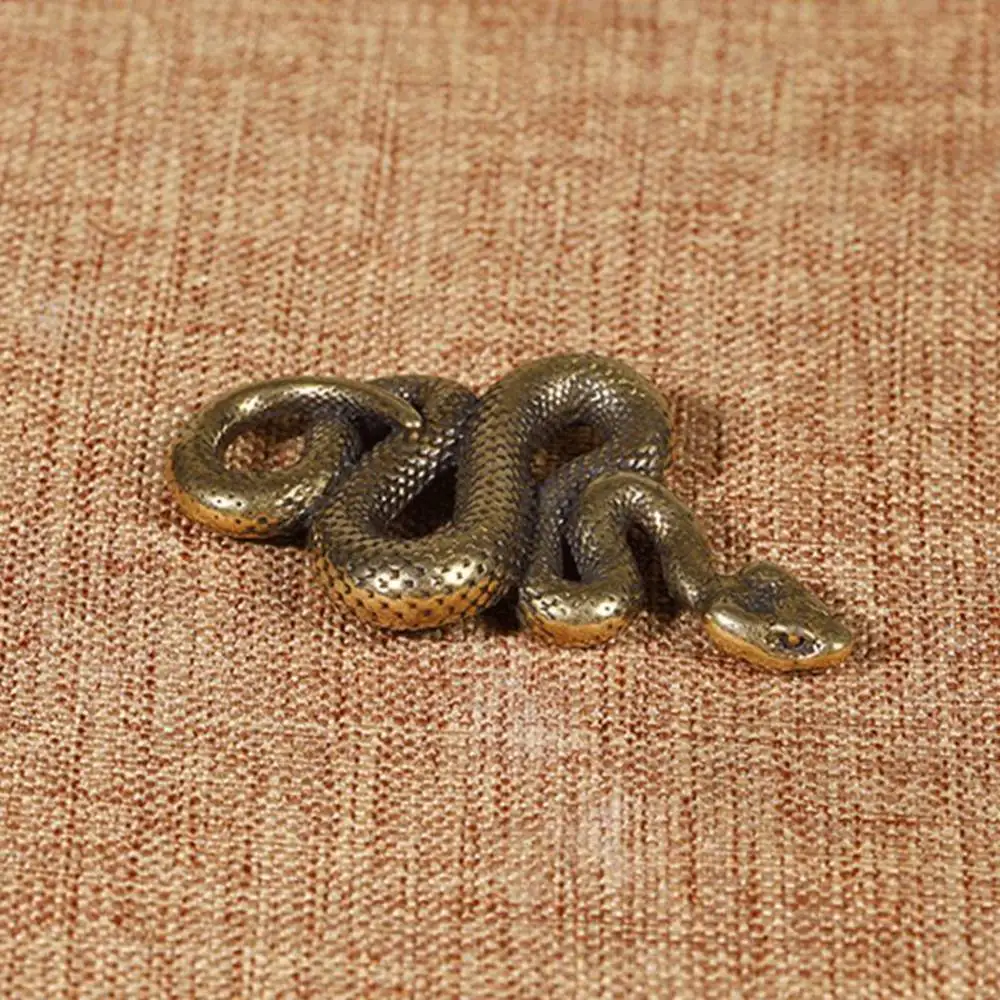 Antique Brass Chinese Zodiac Snake Decoration Ornament Mini Animal Statue Home Decor Vintage Copper Desk Figurine Brass Cobra
Antique Brass Chinese Zodiac Snake Decoration Ornament Mini Animal Statue Home Decor Vintage Copper Desk Figurine Brass Cobra