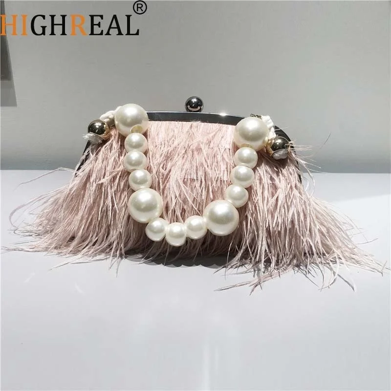 Luxy Moon Women's Feather Clutch Bag Pearl Chain Luxury Designer Handbag Soft Fur Messenger Evening Bag for Woman Purse
Luxy Moon Women's Feather Clutch Bag Pearl Chain Luxury Designer Handbag Soft Fur Messenger Evening Bag for Woman Purse