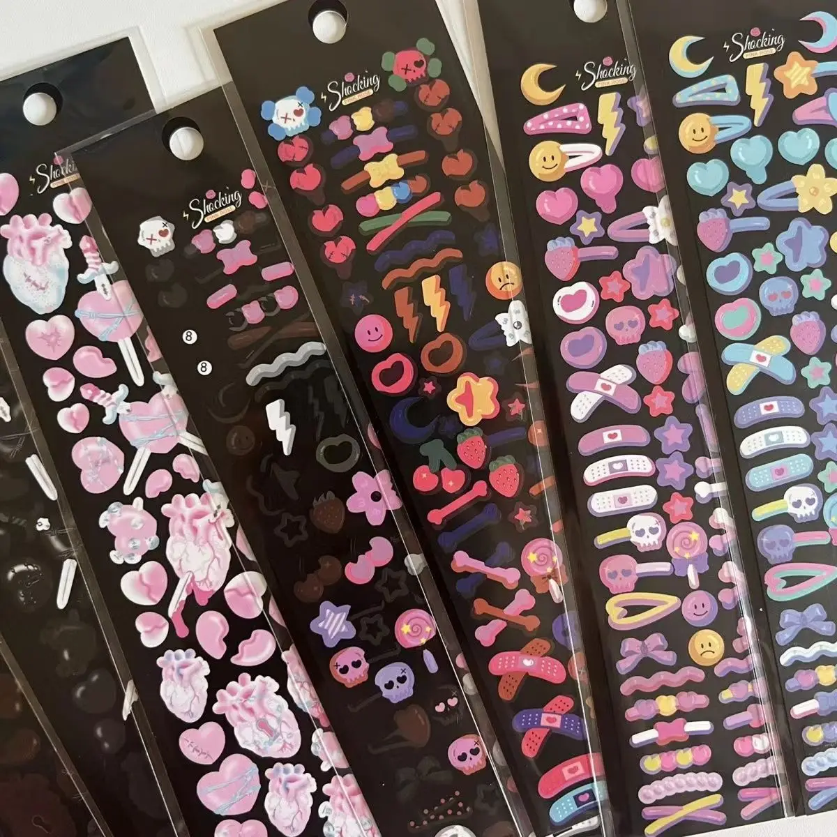 Милая заколка для волос со смайликом, красочная наклейка, карта Idol, фотоальбом, фотоальбом, скрапбукинг, милая декоративная наклейка на заказ 
Милая заколка для волос со смайликом, красочная наклейка, карта Idol, фотоальбом, фотоальбом, скрапбукинг, милая декоративная наклейка на заказ