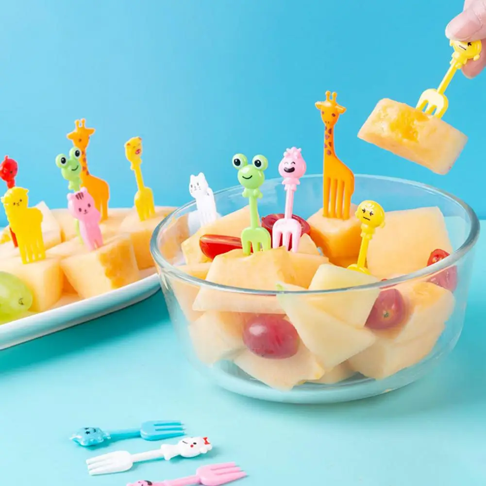 Lovely Food Toothpick Non-slip 6 Styles Animal Farm Car Fruit Fork Fruit Fork Food Pick 1 Set
Lovely Food Toothpick Non-slip 6 Styles Animal Farm Car Fruit Fork Fruit Fork Food Pick 1 Set
