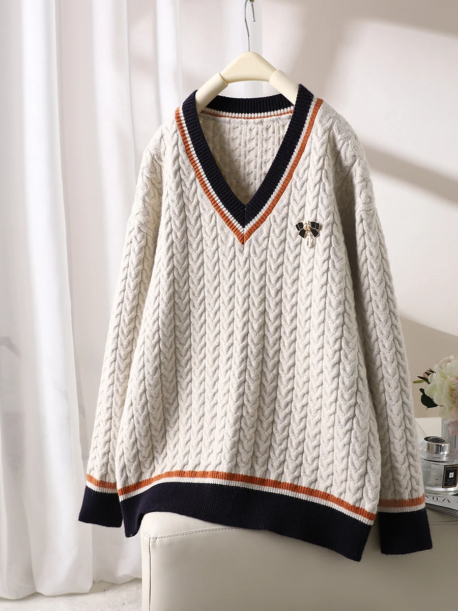 2022 Autumn and Winter New Long Sleeve fried dough twist Sweater Women's Soft Fashion Age reducing Pullover Western Knit
2022 Autumn and Winter New Long Sleeve fried dough twist Sweater Women's Soft Fashion Age reducing Pullover Western Knit