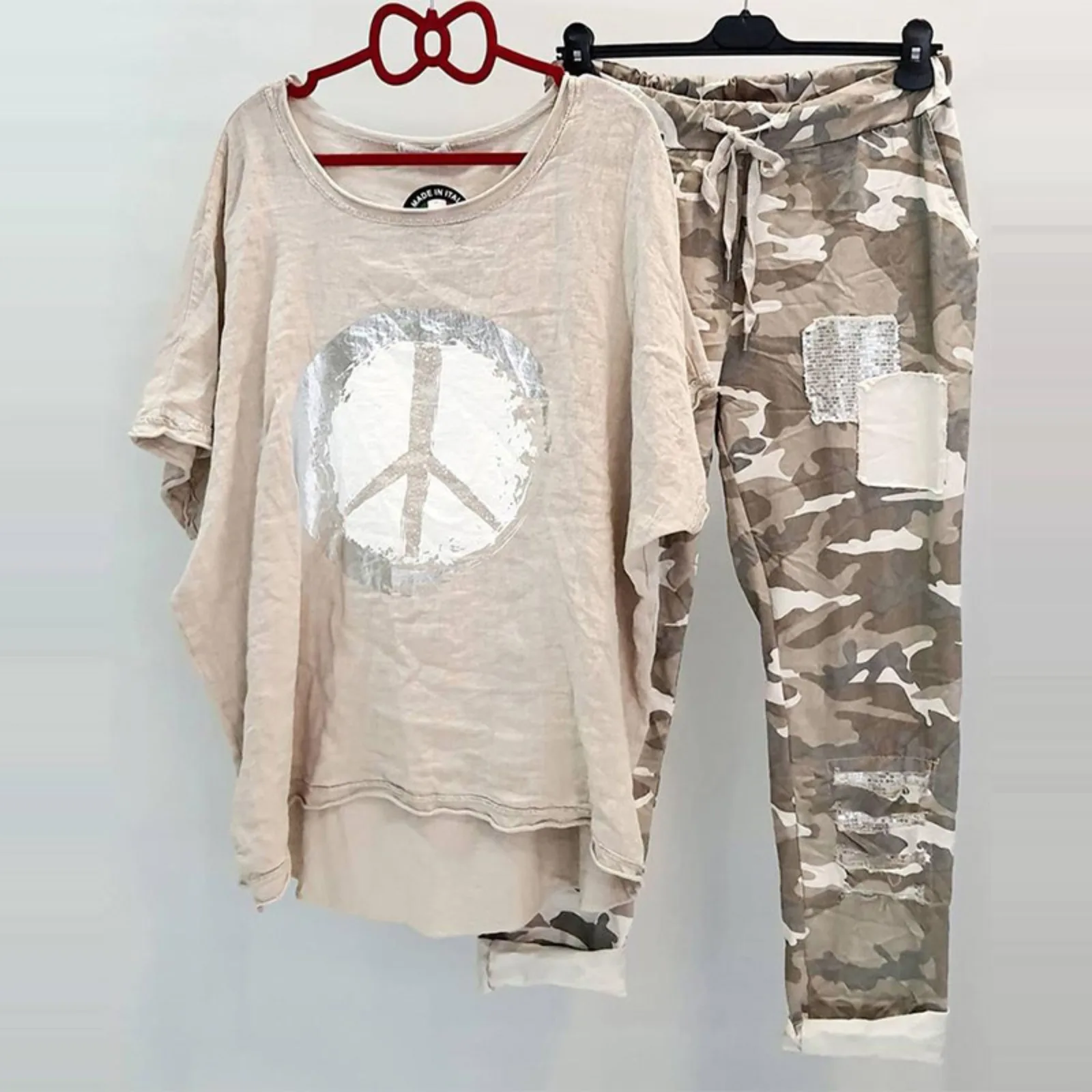 Spring Summer Loose Suit Women Two Piece Sets T-shirt Pants Camouflage Drawstring Relaxed Fit Asymmetrical Outfits Streetwear
Spring Summer Loose Suit Women Two Piece Sets T-shirt Pants Camouflage Drawstring Relaxed Fit Asymmetrical Outfits Streetwear