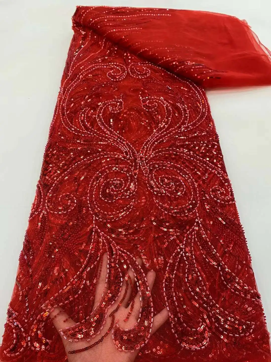 Luxury African Sequins Lace Fabric With Beads Embroidery 2022 High Quality French Tulle Mesh Lace Fabric For Nigerian Wedding
Luxury African Sequins Lace Fabric With Beads Embroidery 2022 High Quality French Tulle Mesh Lace Fabric For Nigerian Wedding