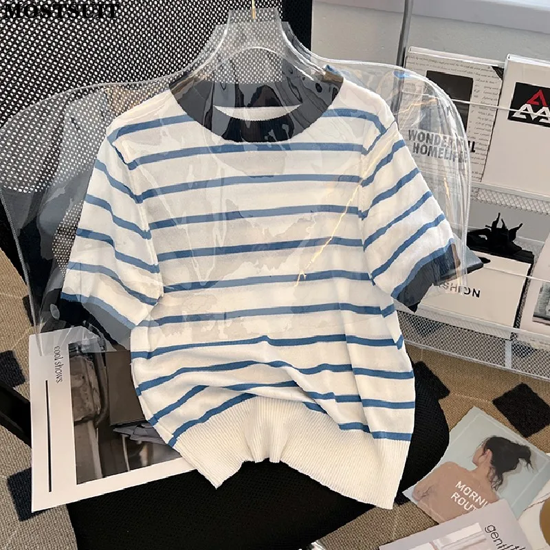 Summer Korean Striped Knit T-shirt Pullover Women Casual Loose Fashion Tops Short Sleeve O-neck Women's Knitwear Jumpers 2022
Summer Korean Striped Knit T-shirt Pullover Women Casual Loose Fashion Tops Short Sleeve O-neck Women's Knitwear Jumpers 2022