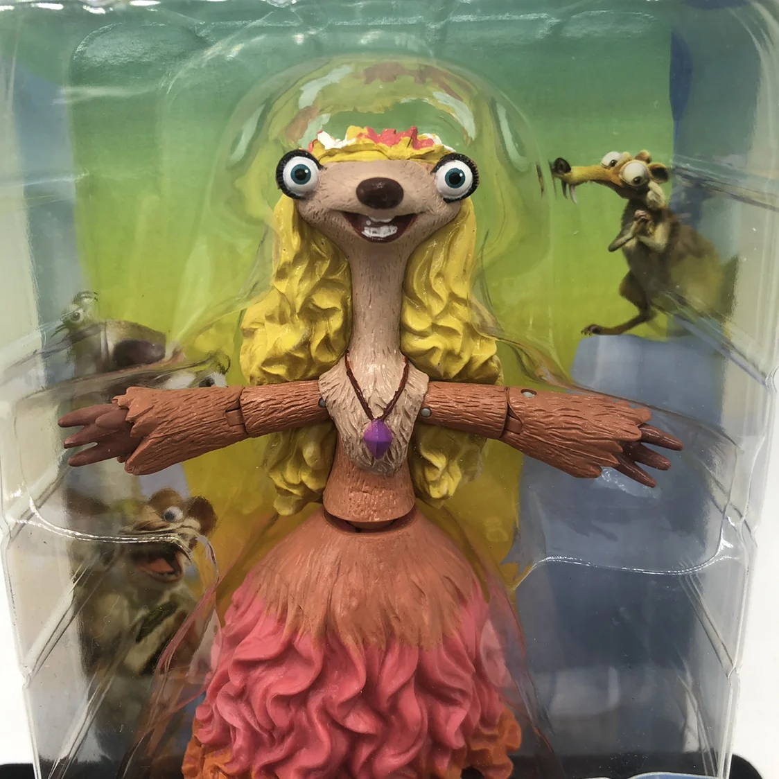 BANDAI Genuine Cartoon Ice Age Squirrel Action Figure Finished Product Plastic Movable Joint Model TOYS
BANDAI Genuine Cartoon Ice Age Squirrel Action Figure Finished Product Plastic Movable Joint Model TOYS