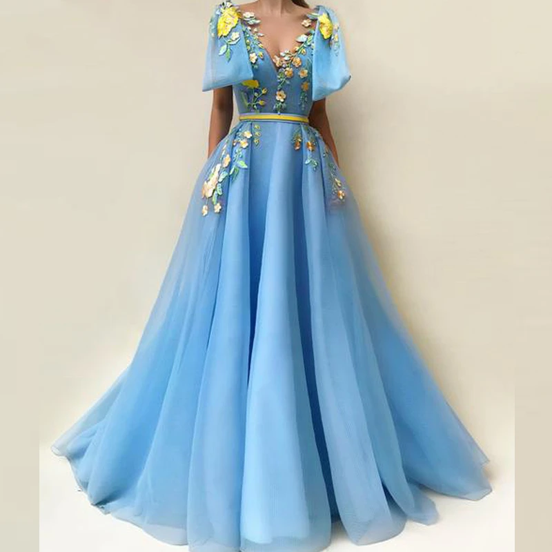 Private Custom Vibrant Blue Princess Evening Dress With Embroidery Applique With Deep V-Neck Pleats Women Prom Dresses
Private Custom Vibrant Blue Princess Evening Dress With Embroidery Applique With Deep V-Neck Pleats Women Prom Dresses