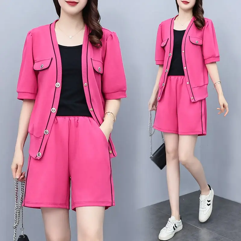 Two Piece Set 2022 Summer New Large Size Women's Clothing Fashion V-Neck All-Match Top Wide Leg Shorts Trendy Tracksuits h1807
Two Piece Set 2022 Summer New Large Size Women's Clothing Fashion V-Neck All-Match Top Wide Leg Shorts Trendy Tracksuits h1807
