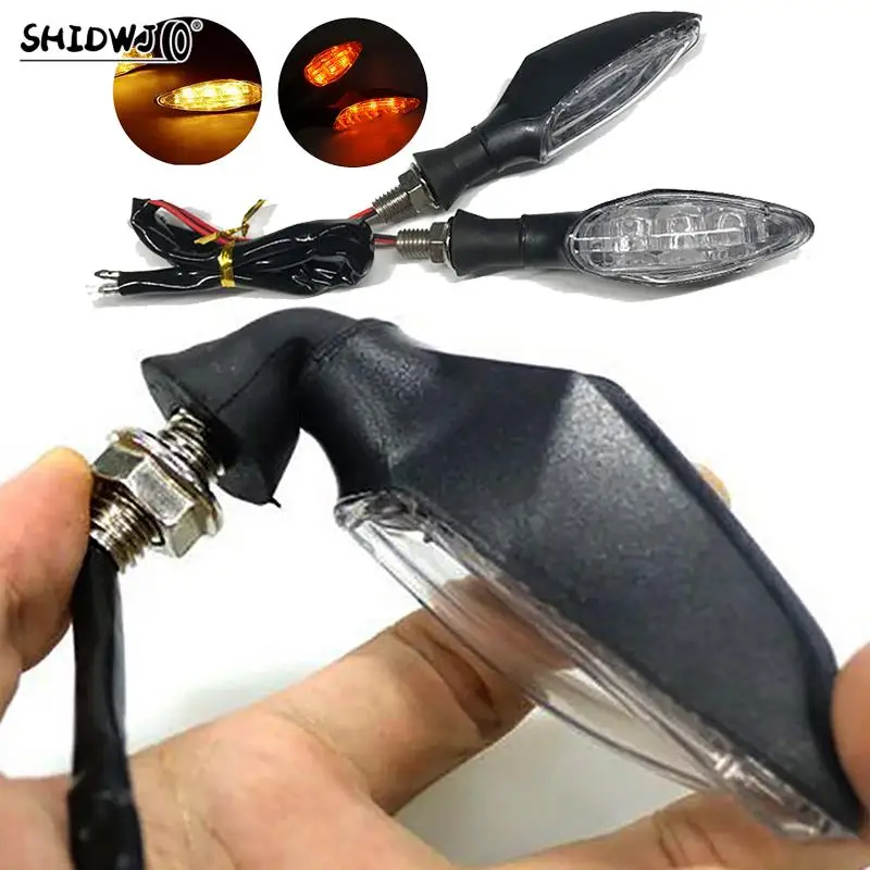 2PCS 12V Universal High Efficiency Cafe Racer Turn Signals Motorcycle 3LED Lights Rear Blinker Indicator Tail Light
2PCS 12V Universal High Efficiency Cafe Racer Turn Signals Motorcycle 3LED Lights Rear Blinker Indicator Tail Light