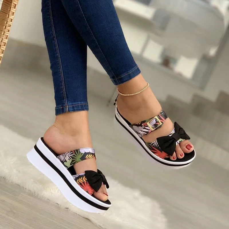 Ladies Slippers Cute Bow Shoes Women 2022 Summer Thick Sole Comfortable Breathable Sandals Female Chaussure Femme Zapatos Mujer
Ladies Slippers Cute Bow Shoes Women 2022 Summer Thick Sole Comfortable Breathable Sandals Female Chaussure Femme Zapatos Mujer