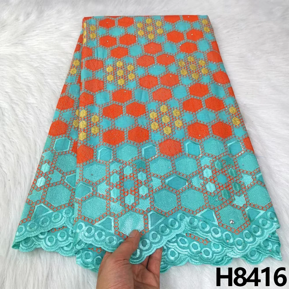 HFX 5 yard 2023 African Swiss Lace fabric embroidery High quality with stone dry 100% cotton wedding
HFX 5 yard 2023 African Swiss Lace fabric embroidery High quality with stone dry 100% cotton wedding