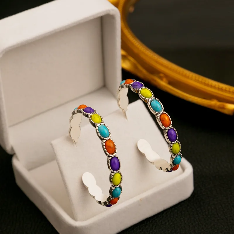 Bohemian Vintage Oval Bead Hoop Earrings for Women Ethnic Silver Color C-Shaped Indian Earrings Jhumka Party Jewelry Accessories
Bohemian Vintage Oval Bead Hoop Earrings for Women Ethnic Silver Color C-Shaped Indian Earrings Jhumka Party Jewelry Accessories