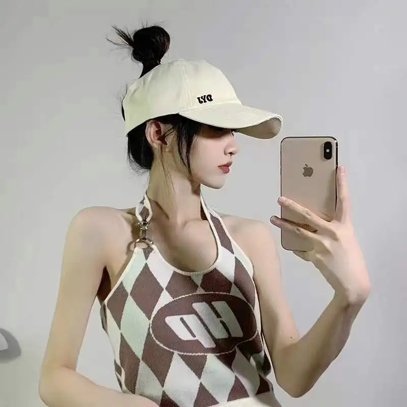Fashion Solid Color Ponytail Baseball Cap Summer Sun Hat Adjustable Outdoor Sport Snapback Hats Messy High Bun Ponytail Girl Cap
Fashion Solid Color Ponytail Baseball Cap Summer Sun Hat Adjustable Outdoor Sport Snapback Hats Messy High Bun Ponytail Girl Cap