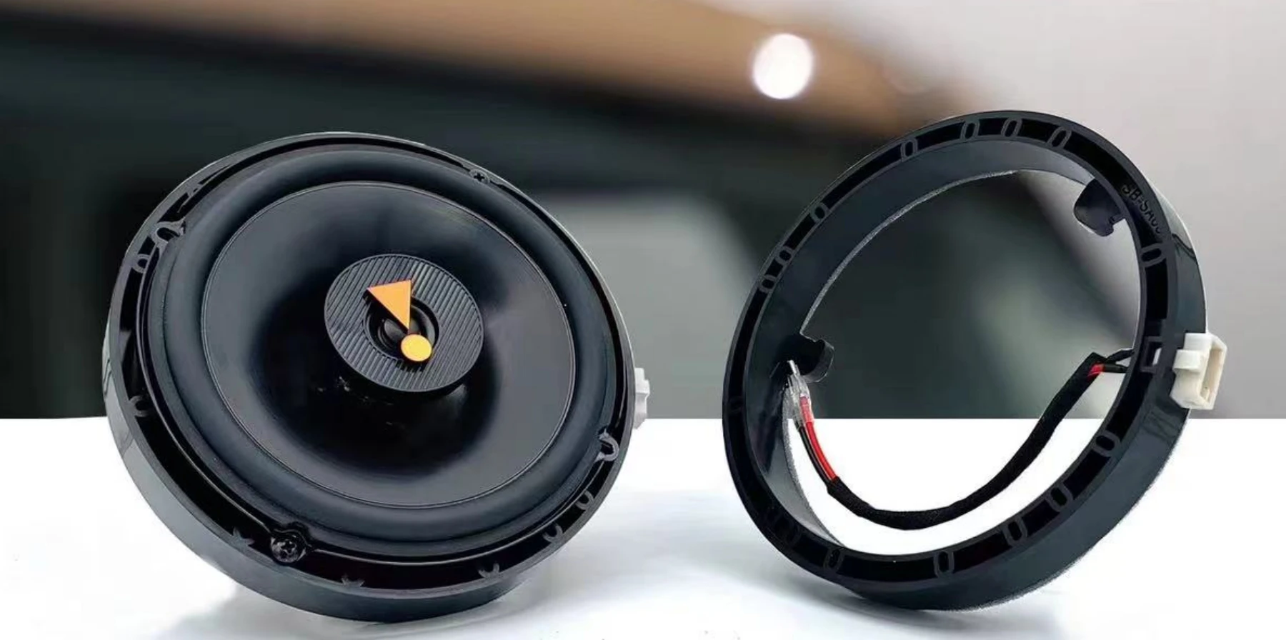 Подходит для Mitsubishi Oulan De, монтажный кронштейн для дверного звукового сигнала, специальная автомобильная неразрушающая шайба с звуковым сигналом
Подходит для Mitsubishi Oulan De, монтажный кронштейн для дверного звукового сигнала, специальная автомобильная неразрушающая шайба с звуковым сигналом