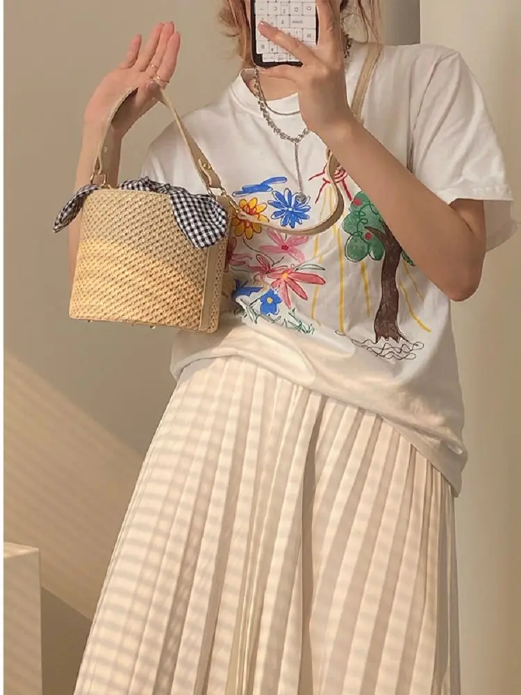 Luxury Brand design Bow Knot Plaid Straw Bucket Bag 2022 Trendy Fashion Casual Shoulder Crossbody Lady Straw Straw Beach Handbag
Luxury Brand design Bow Knot Plaid Straw Bucket Bag 2022 Trendy Fashion Casual Shoulder Crossbody Lady Straw Straw Beach Handbag