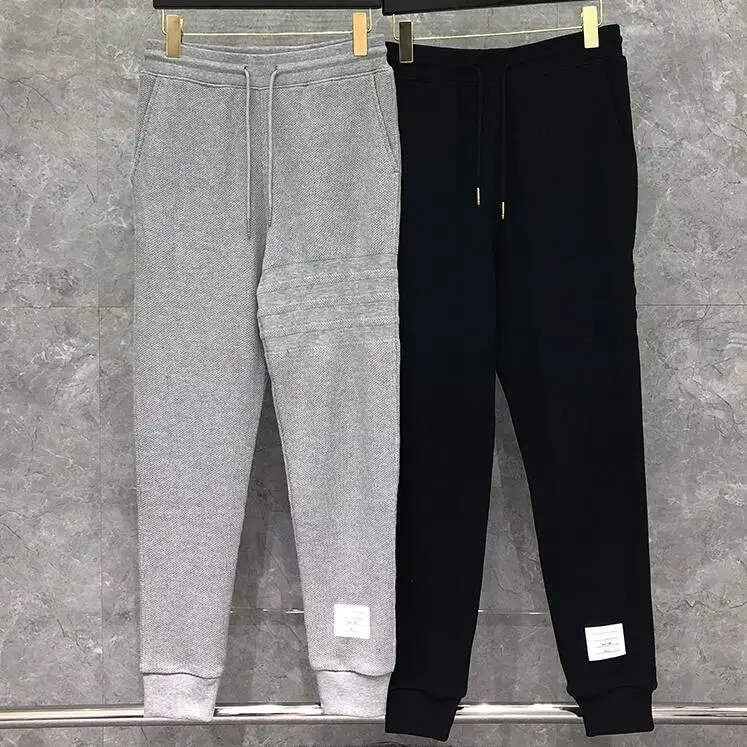 Spring Sports Trousers Mens Casual Pencil Pants Cotton Sweatpants Men Joggers Pants 2021 Fashion New Tracksuit Bottoms
Spring Sports Trousers Mens Casual Pencil Pants Cotton Sweatpants Men Joggers Pants 2021 Fashion New Tracksuit Bottoms