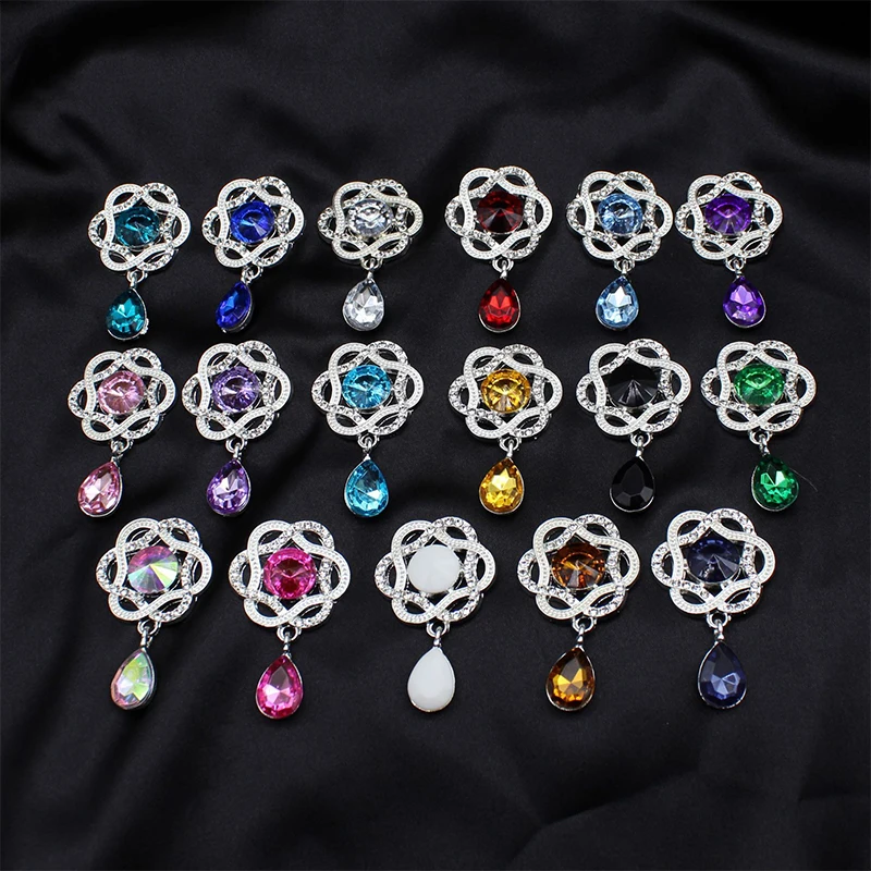28*45mm 1Pcs Flower Shaped Alloy Shiny Rhinestone Acrylic DIY Ladies Brooch Clothing Decorative Buckle Decorative Accessories
28*45mm 1Pcs Flower Shaped Alloy Shiny Rhinestone Acrylic DIY Ladies Brooch Clothing Decorative Buckle Decorative Accessories