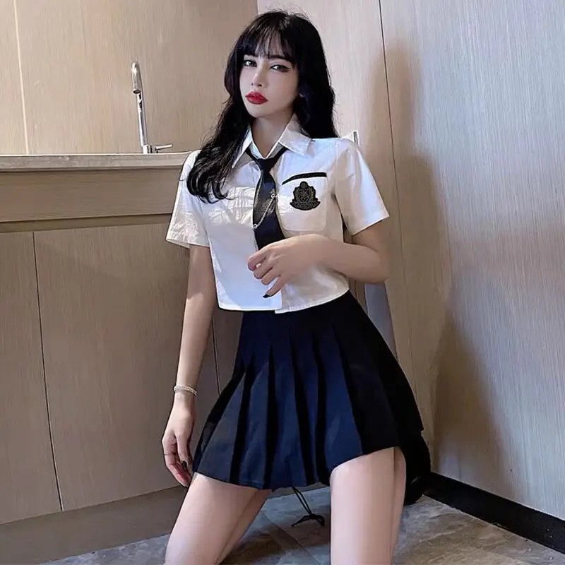 New Police Stewardess Clothing Lolita Uniform Badge Female Role Playing Suit Dance Cosplay Japanese Students Costumes JK Sailor
New Police Stewardess Clothing Lolita Uniform Badge Female Role Playing Suit Dance Cosplay Japanese Students Costumes JK Sailor
