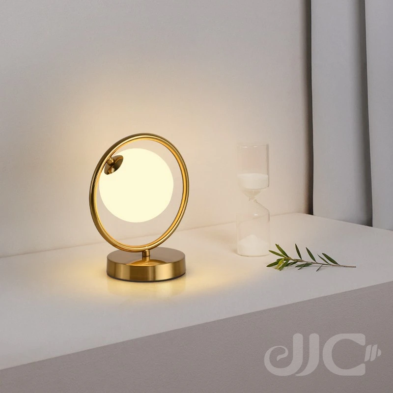 Portable Benchtop Gold Glass Globe Lamp Living Room Bedroom Bedside Lamp Home Decoration Modern Reading Lamp
Portable Benchtop Gold Glass Globe Lamp Living Room Bedroom Bedside Lamp Home Decoration Modern Reading Lamp